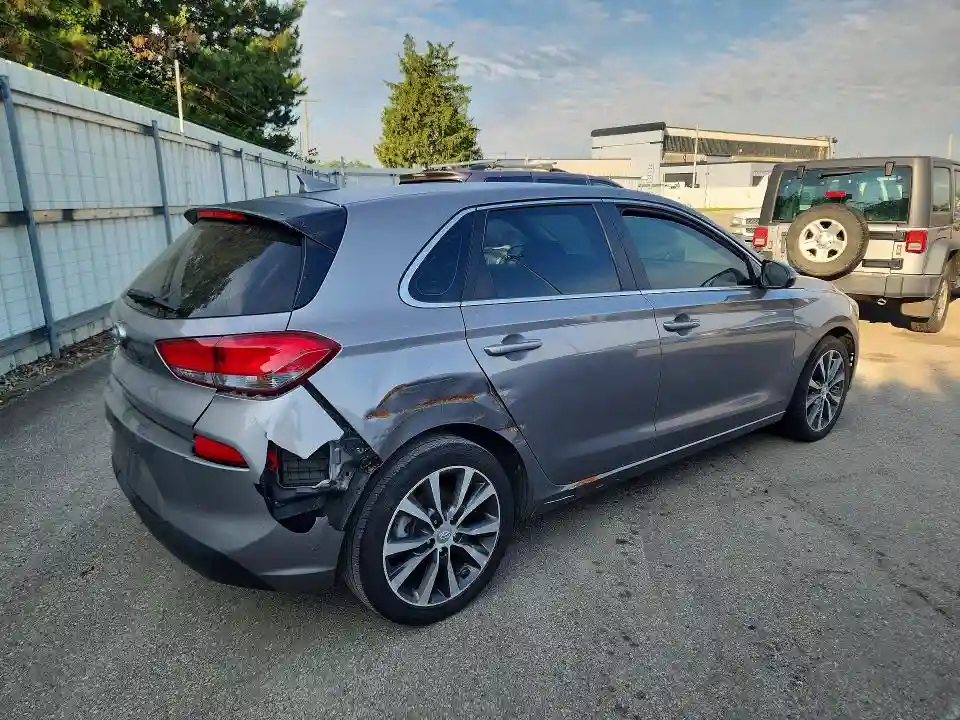 KMHH35LE7LU146046 2020 HYUNDAI ELANTRA-2
