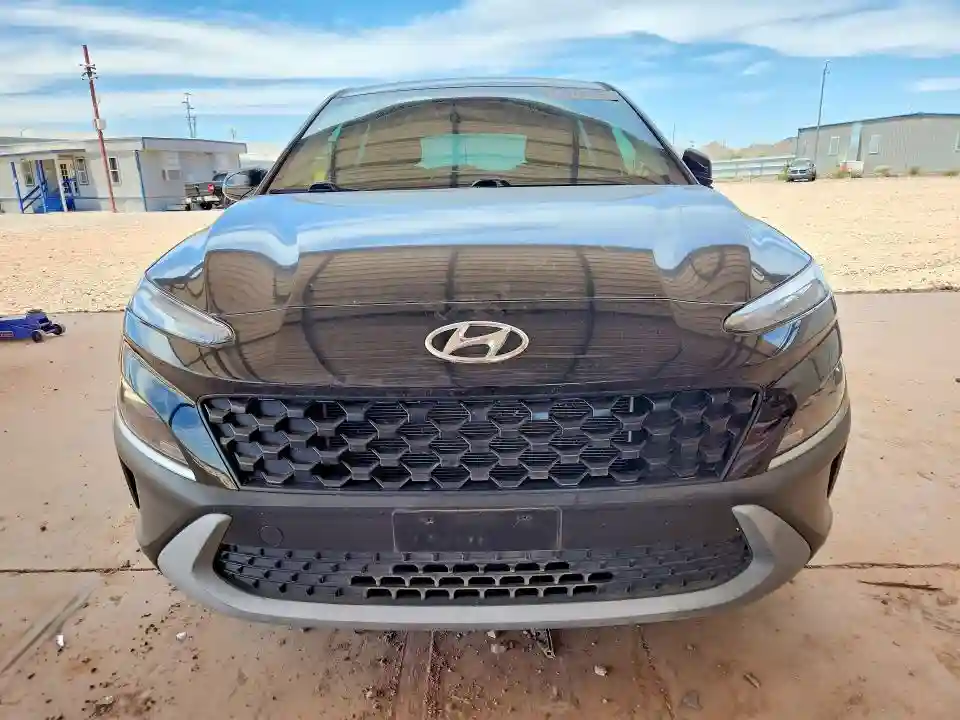 KM8K22ABXPU950699 2023 HYUNDAI KONA-4