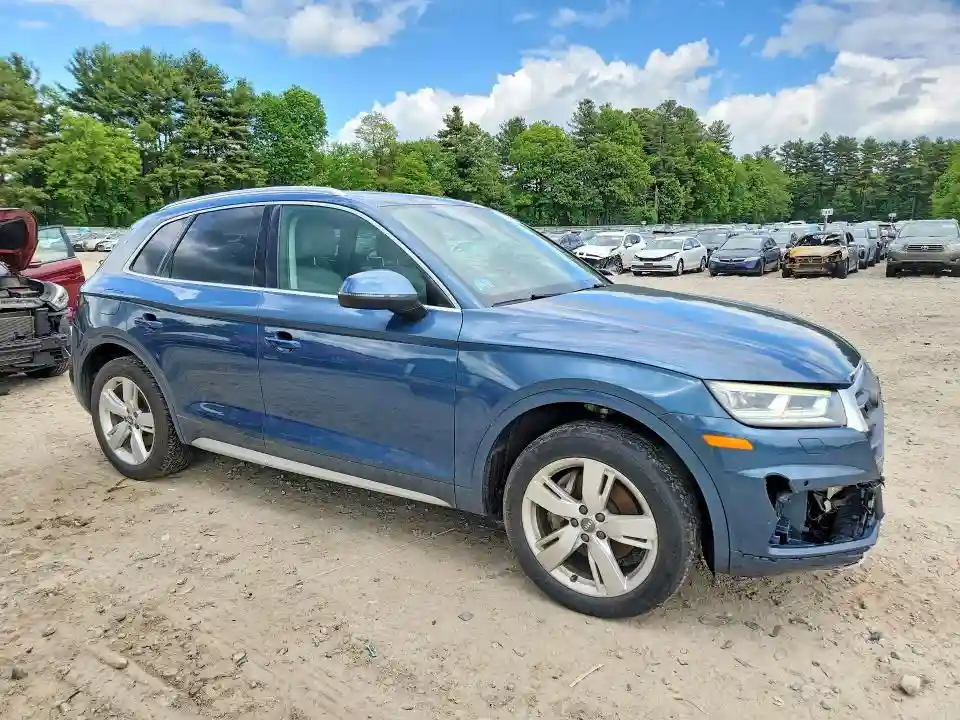 WA1BNAFY3J2233965 2018 AUDI Q5-3