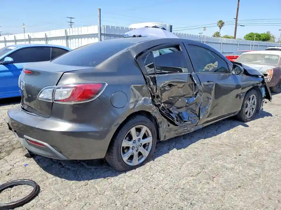 JM1BL1SG3A1242924 2010 MAZDA 3-2