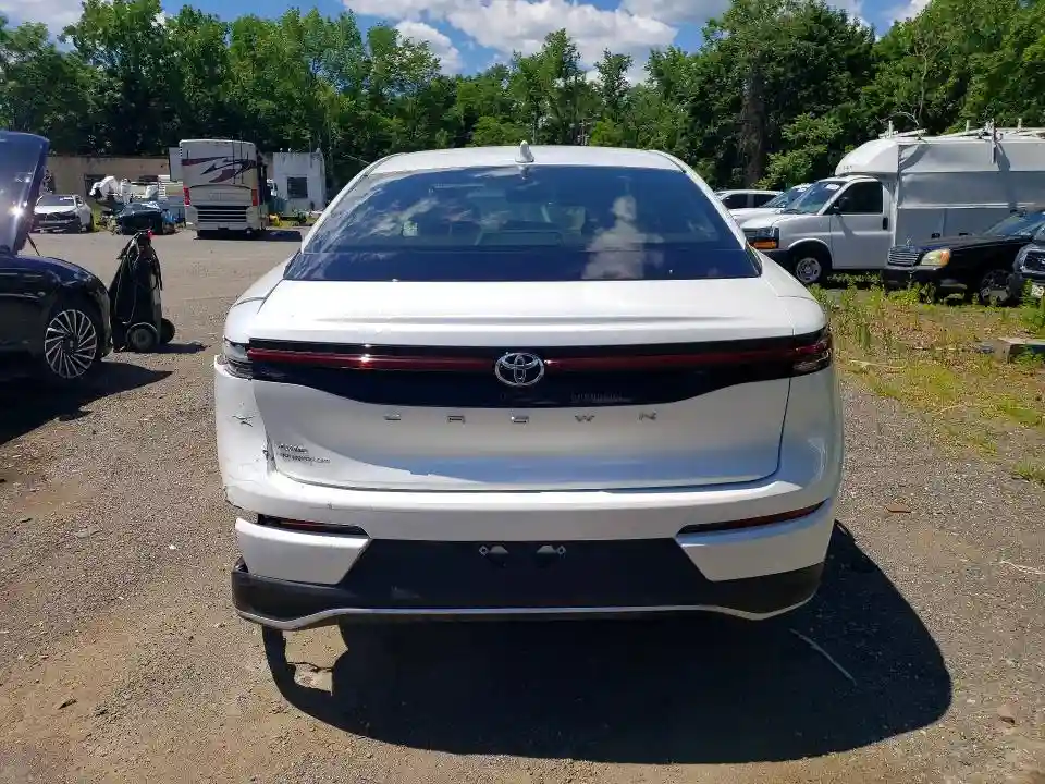 JTDAAAAF6P3006971 2023 TOYOTA CROWN XLE-5