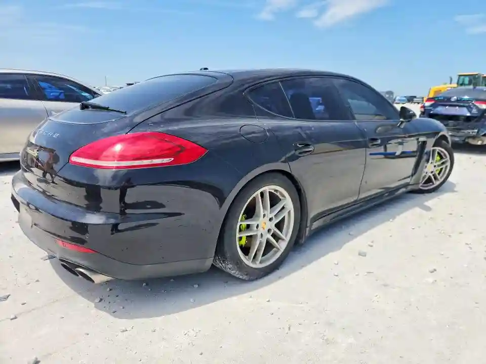 WP0AD2A77GL040522 2016 PORSCHE PANAMERA-2