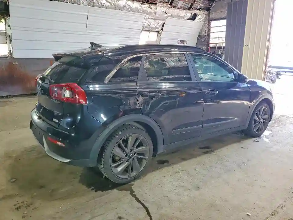 KNDCC3LCXH5073015 2017 KIA NIRO-2