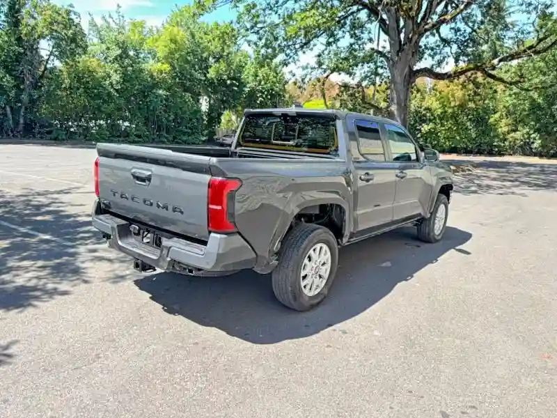 3TMLB5JN3SM154801 2025 TOYOTA TACOMA-3