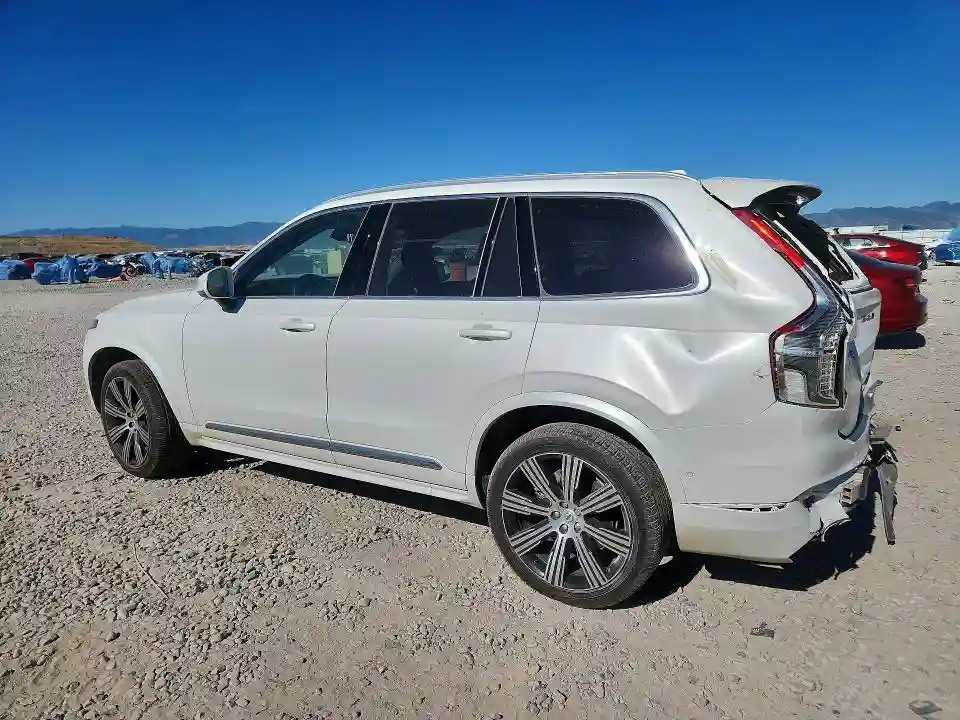 YV4062PE2S1303139 2025 VOLVO XC90-1