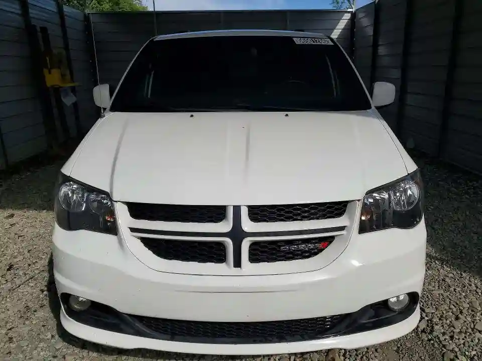 2C4RDGEG4KR647956 2019 DODGE CARAVAN-4