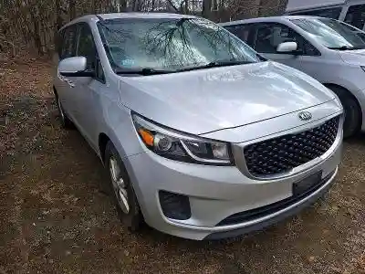 KNDMA5C17J6400720 2018 KIA SEDONA-0