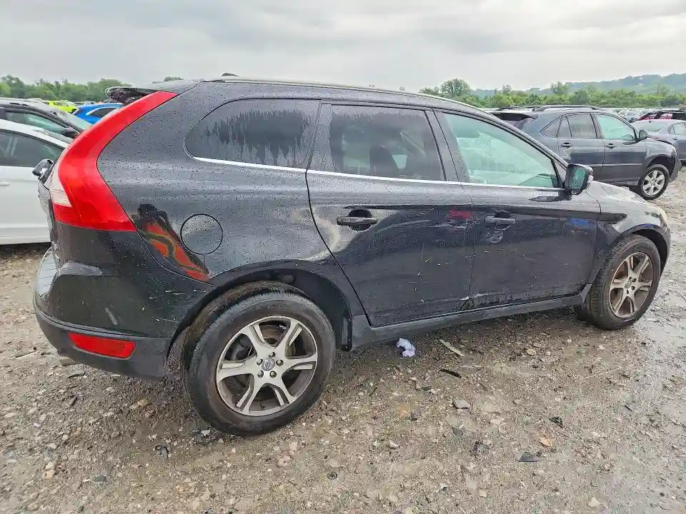 YV4902DZ7C2345253 2012 VOLVO XC60-2