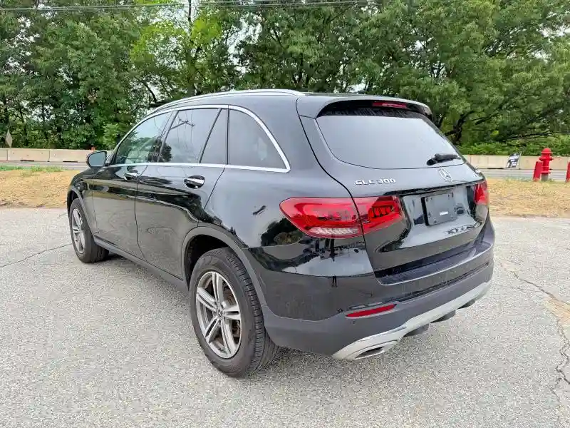 W1N0G8EB3MV316983 2021 MERCEDES-BENZ GLC-CLASS-2