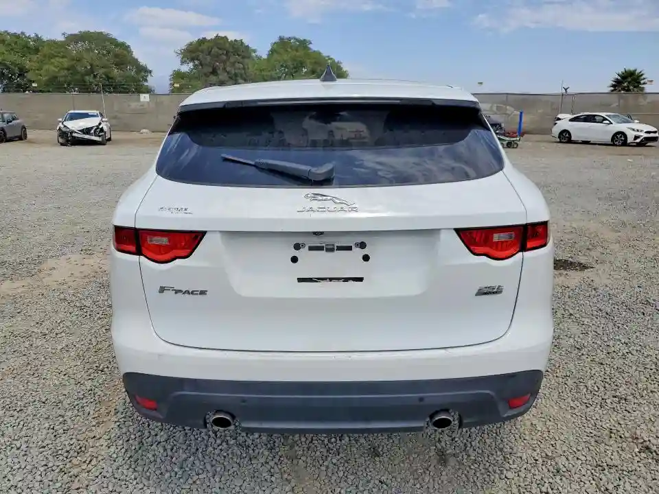 SADCJ2FX8LA655553 2020 JAGUAR F-PACE-5