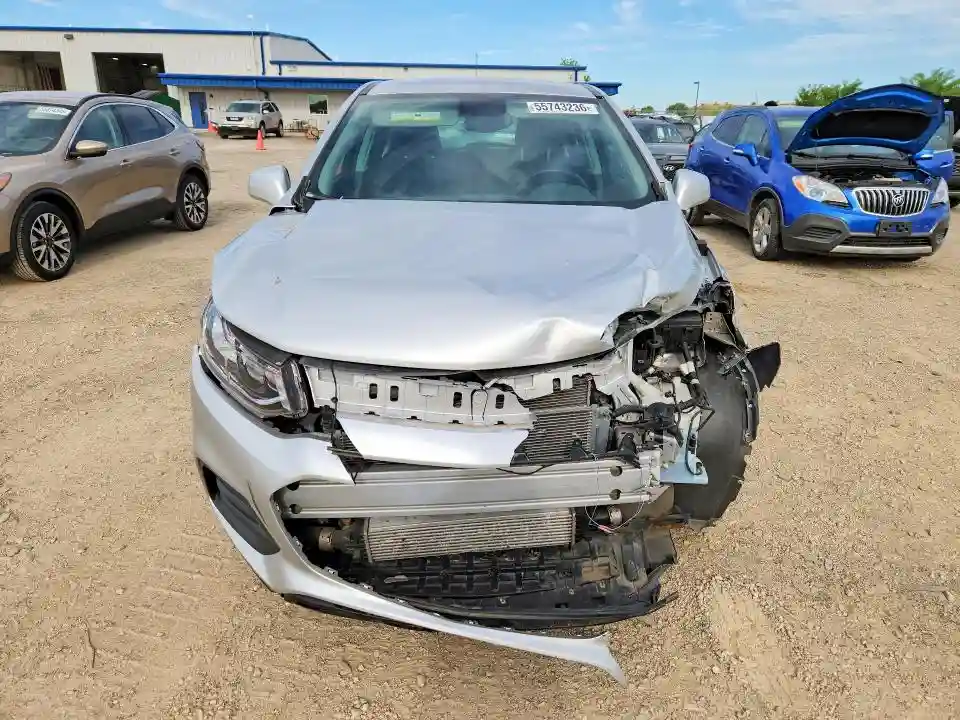 3GNCJNSBXKL293618 2019 CHEVROLET TRAX-4