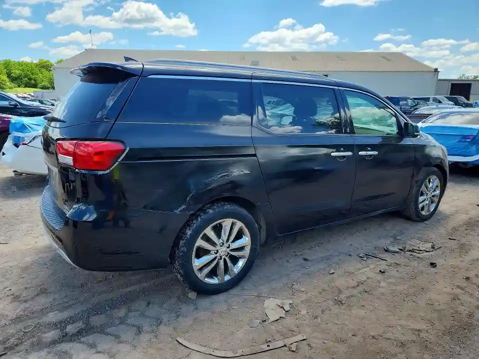 KNDME5C15G6146647 2016 KIA SEDONA-2
