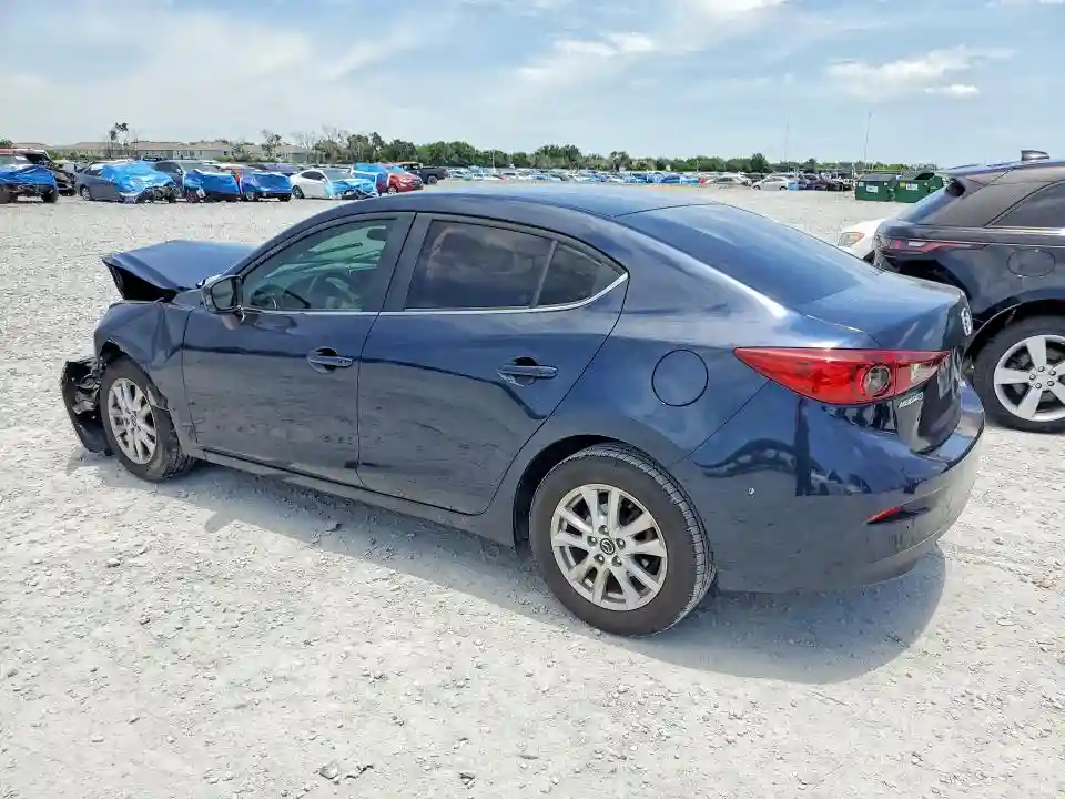 JM1BM1U7XG1303950 2016 MAZDA 3-1