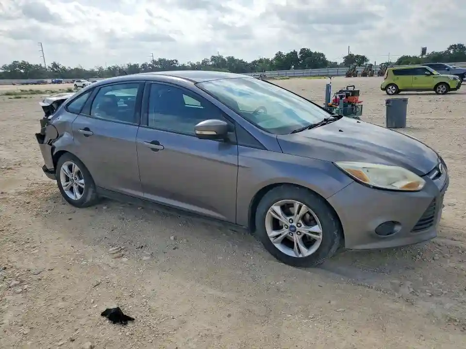 1FADP3F2XEL124568 2014 FORD FOCUS-3
