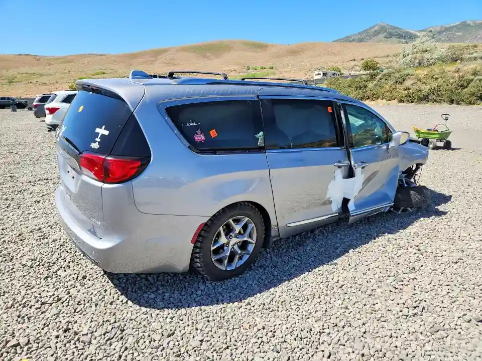 2C4RC1GG3JR320380 2018 CHRYSLER PACIFICA-2