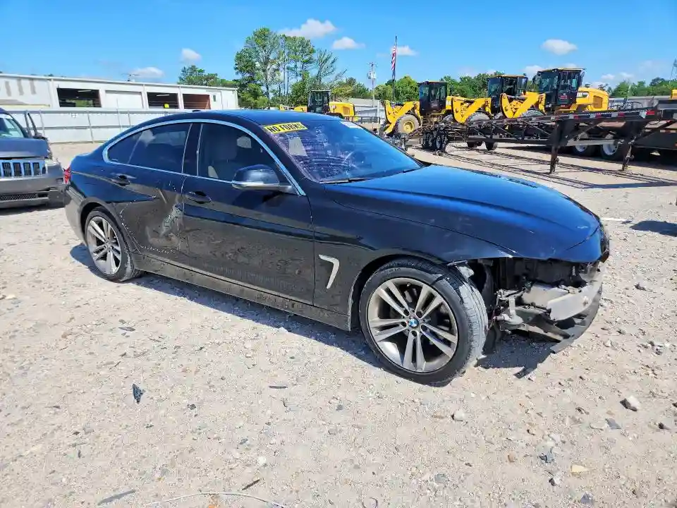 WBA4F7C53HG787302 2017 BMW 4 SERIES-3