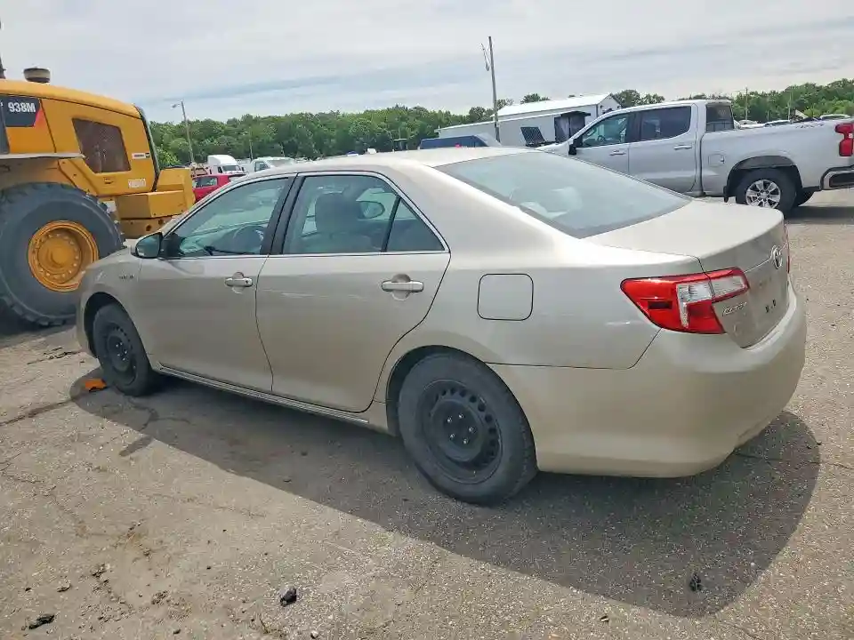 4T1BD1FK7EU099245 2014 TOYOTA CAMRY SOLA-1