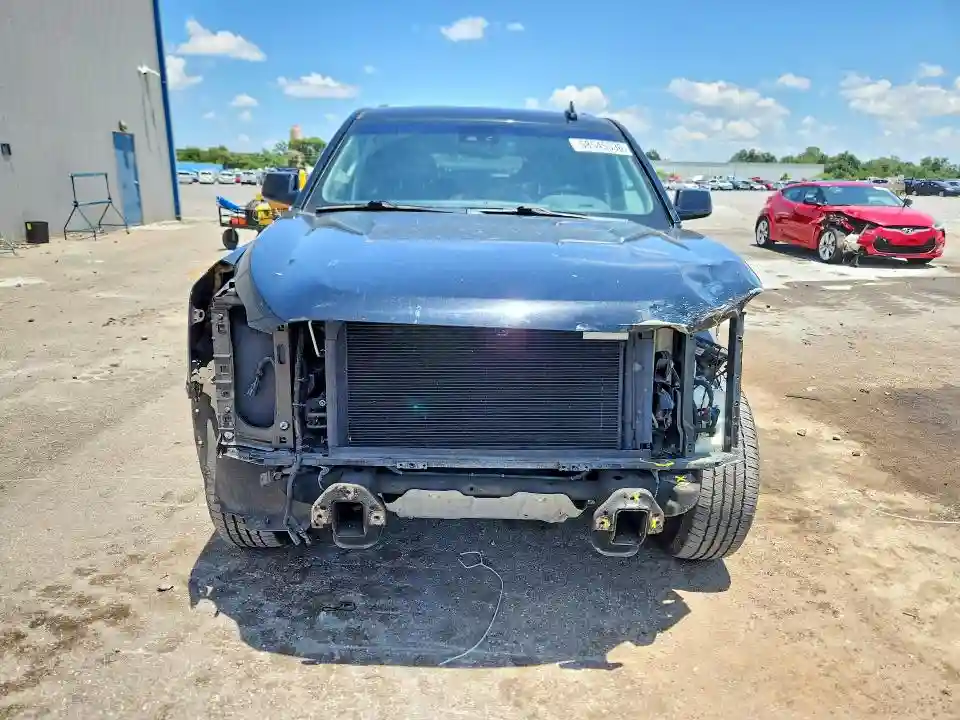 1GKS2GKC4KR408006 2019 GMC YUKON-4