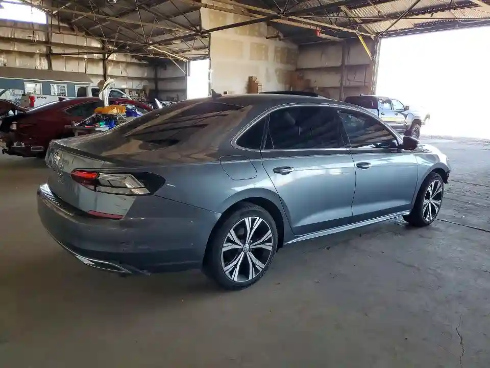 1VWSA7A30MC001271 2021 VOLKSWAGEN PASSAT-2