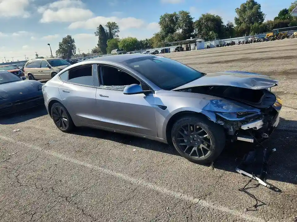 5YJ3E1EB4SF011022 2025 TESLA MODEL 3-3