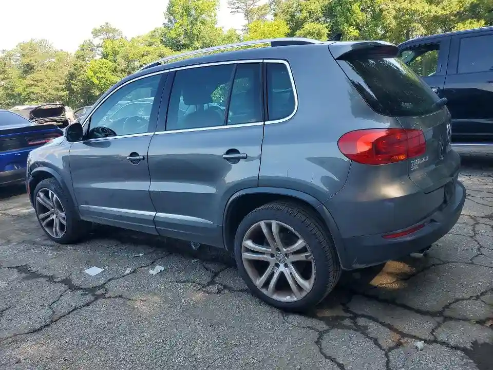 WVGAV7AX1GW602189 2016 VOLKSWAGEN TIGUAN-1