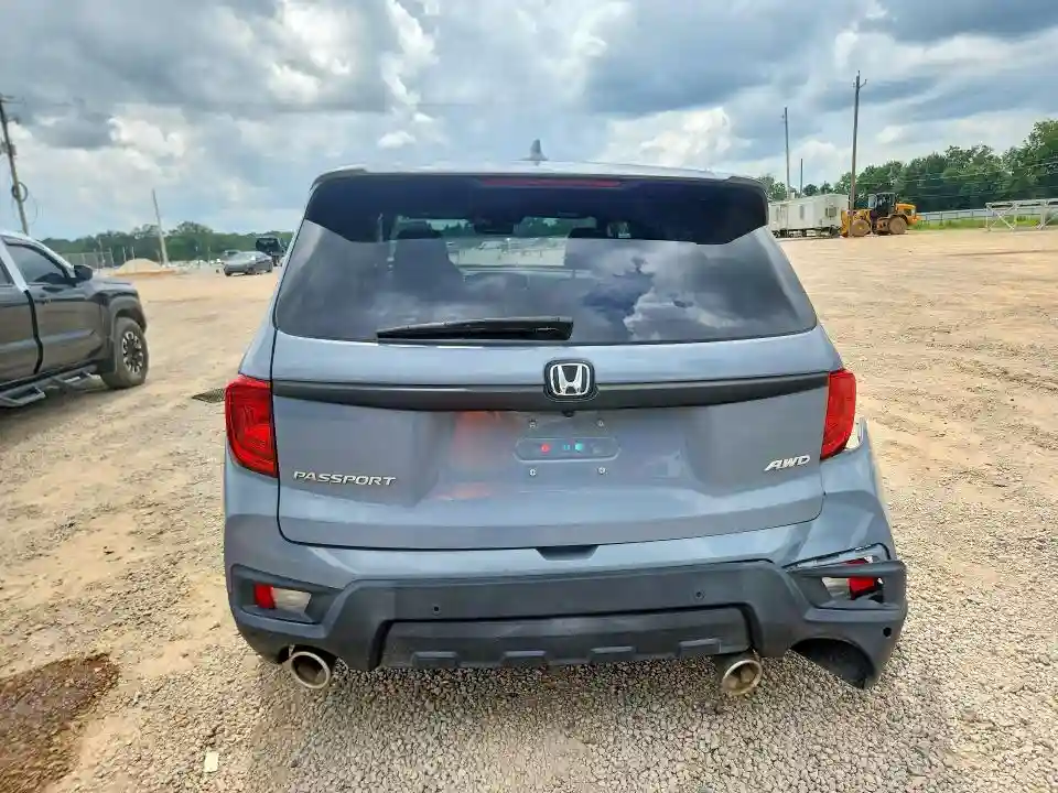 5FNYF8H56PB011631 2023 HONDA PASSPORT-5