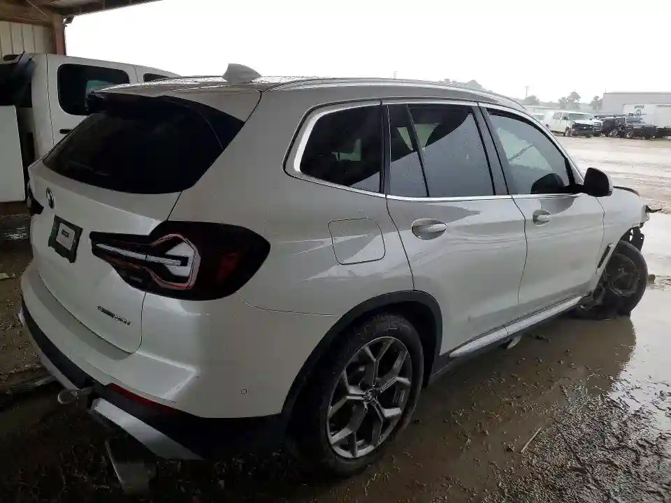 WBX47DP09RN290106 2024 BMW X3-2