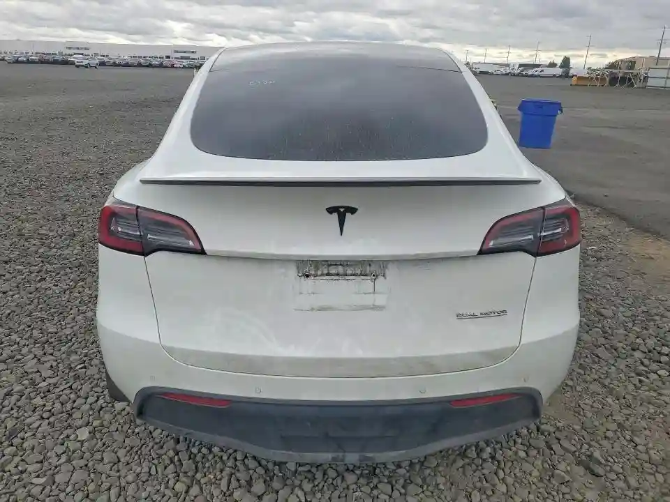 7SAYGDEFXNF547162 2022 TESLA MODEL Y-5