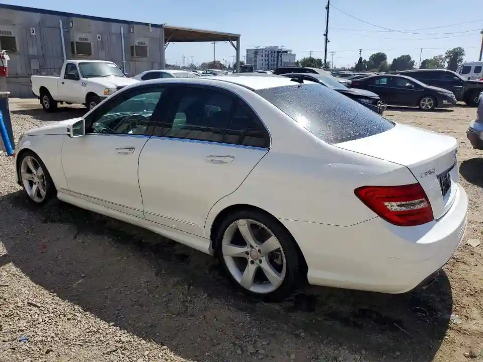 WDDGF4HB2EA965606 2014 MERCEDES-BENZ C-CLASS-1