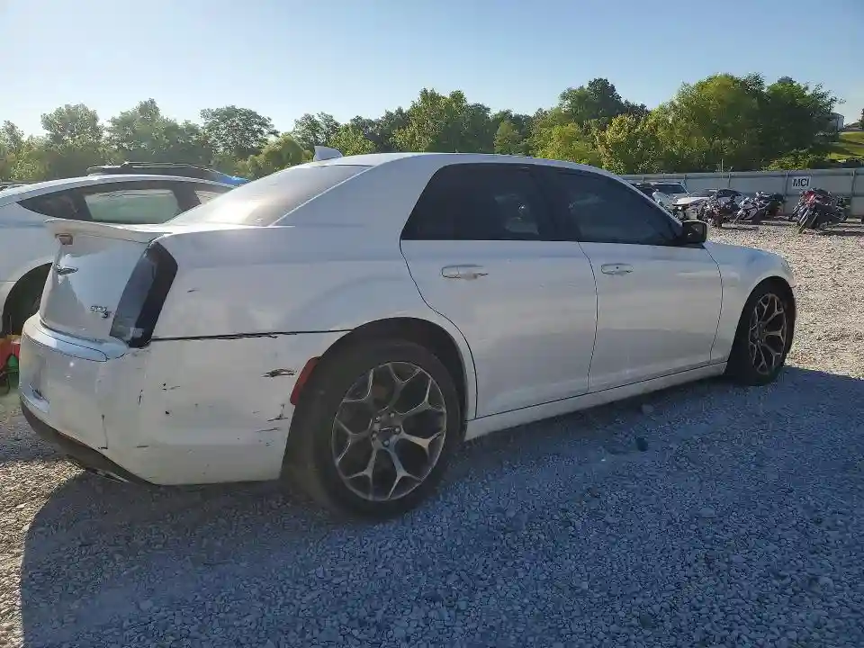 2C3CCABG2FH921570 2015 CHRYSLER 300-2