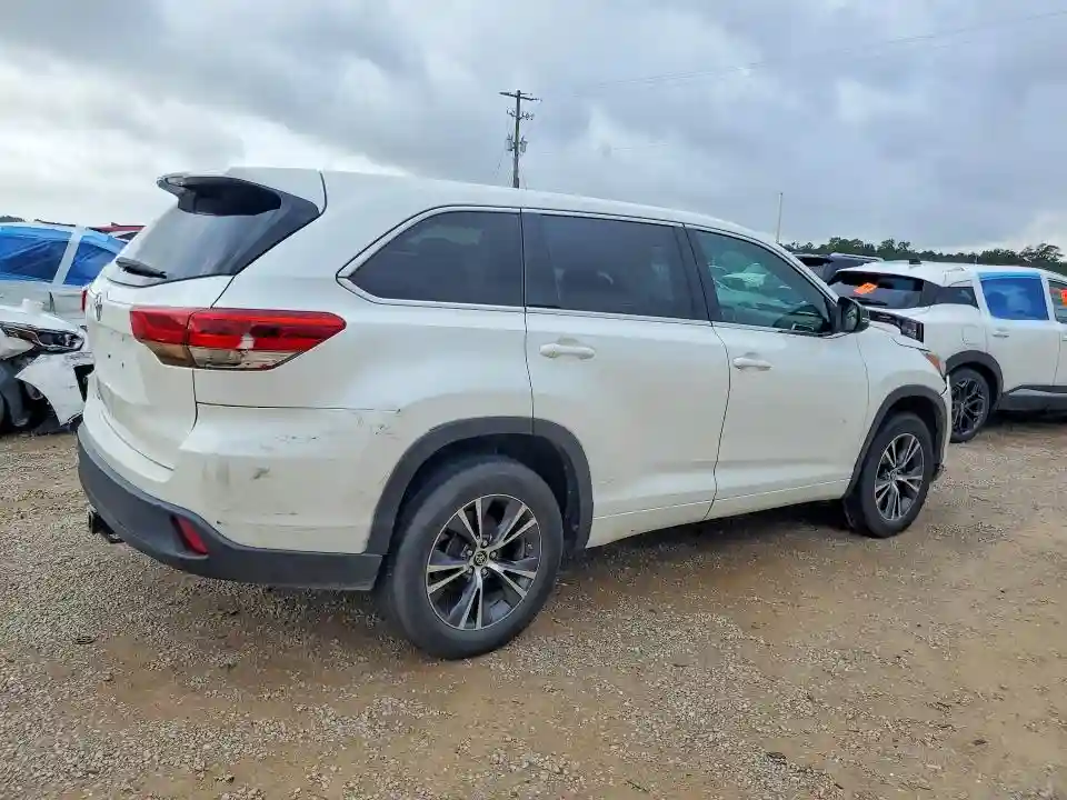 5TDZZRFH6HS231640 2017 TOYOTA HIGHLANDER-2