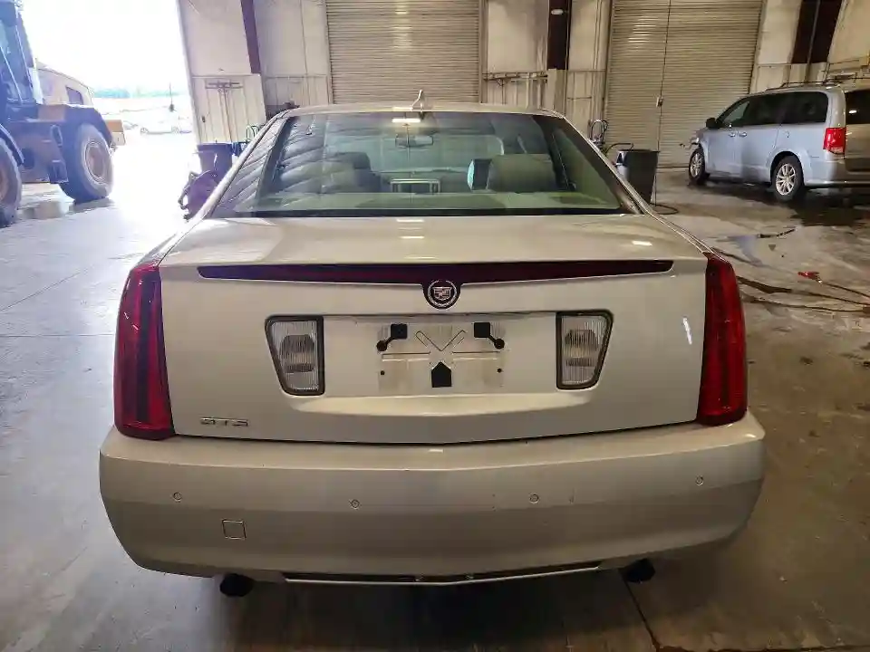 1G6DW6ED6B0104884 2011 CADILLAC STS-5
