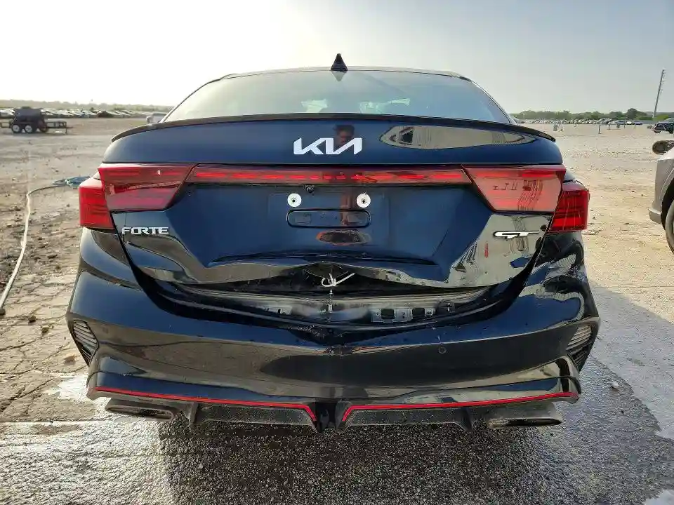 3KPF44AC6NE501178 2022 KIA FORTE-5