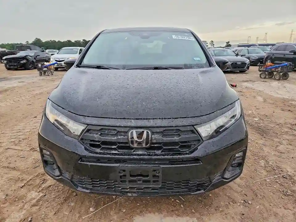 5FNRL6H66SB035916 2025 HONDA ODYSSEY-4