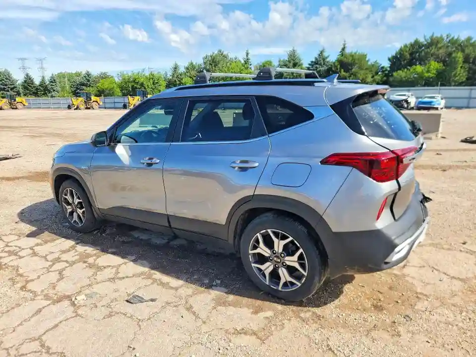 KNDERCAA9M7170293 2021 KIA SELTOS-1