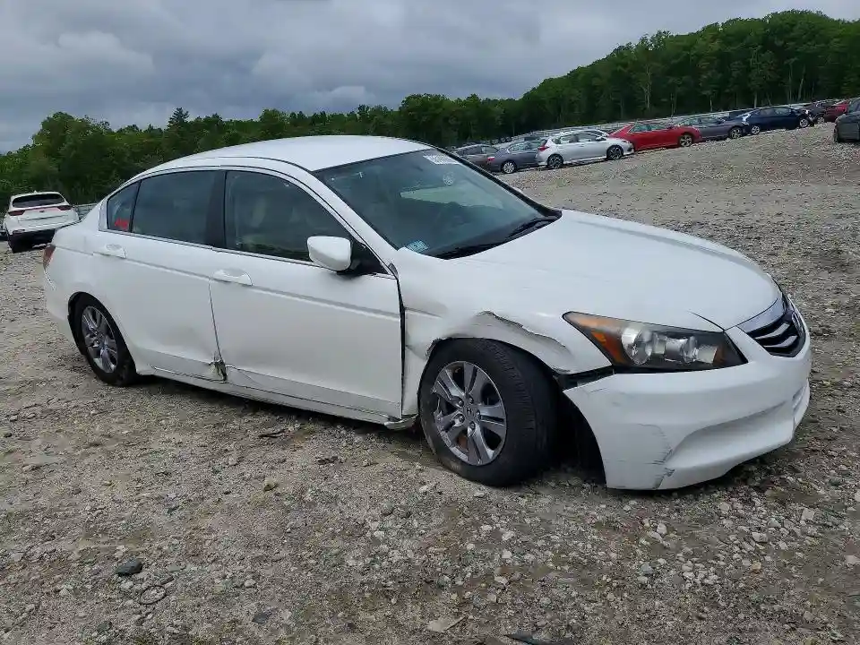 1HGCP2F65CA102796 2012 HONDA ACCORD-3