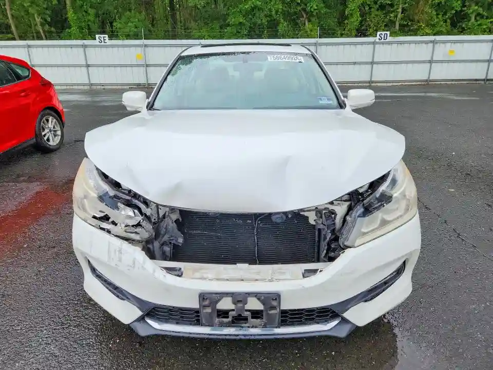 1HGCR3F82HA001630 2017 HONDA ACCORD-4