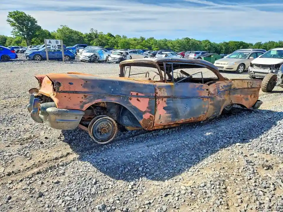 C57K149759 1957 CHEVROLET BEL AIR-0