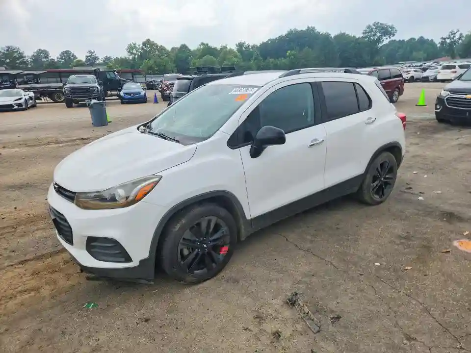 3GNCJLSB9JL167947 2018 CHEVROLET TRAX-0