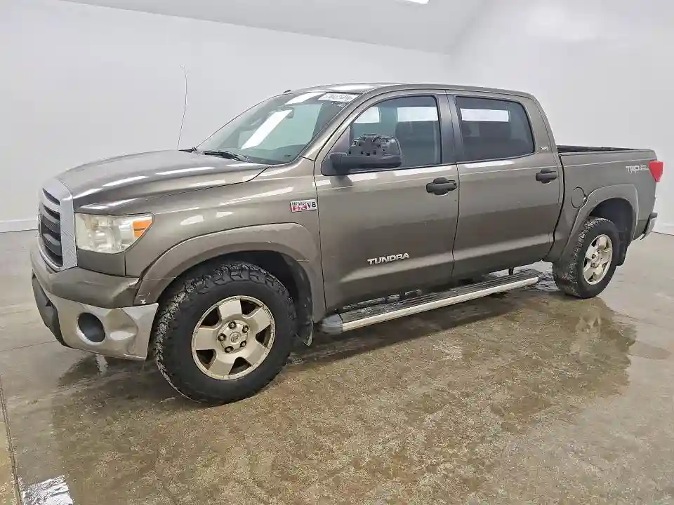 5TFEY5F12BX108738 2011 TOYOTA TUNDRA-0