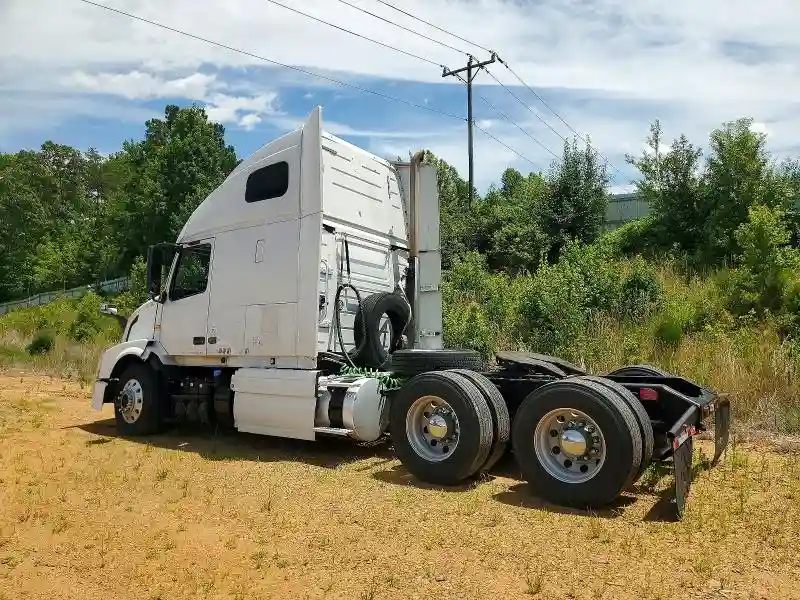4V4NC9TJ4DN146341 2013 VOLVO VN-2