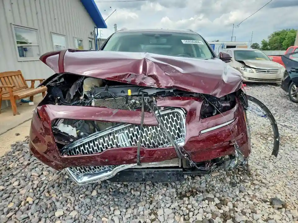 2LMPJ8KP0PBL07729 2023 LINCOLN NAUTILUS-4