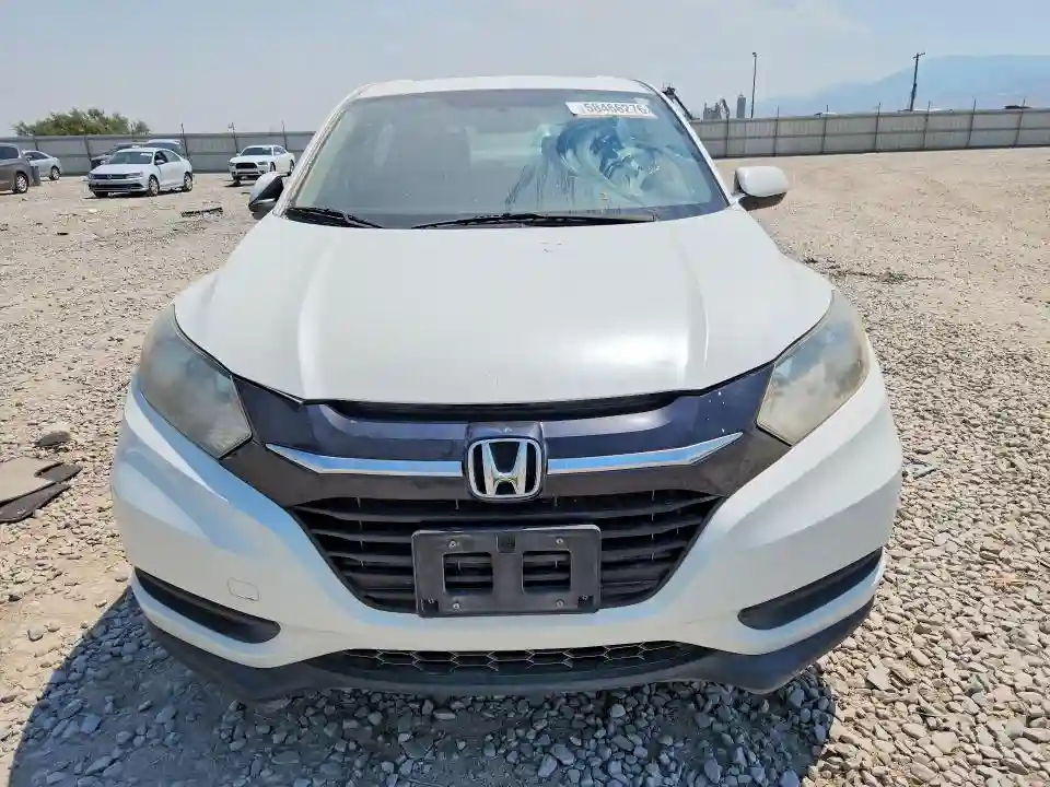 3CZRU6H30GM705699 2016 HONDA HR-V-4