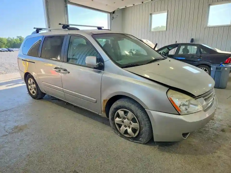 KNDMG4C39A6343348 2010 KIA SEDONA-3