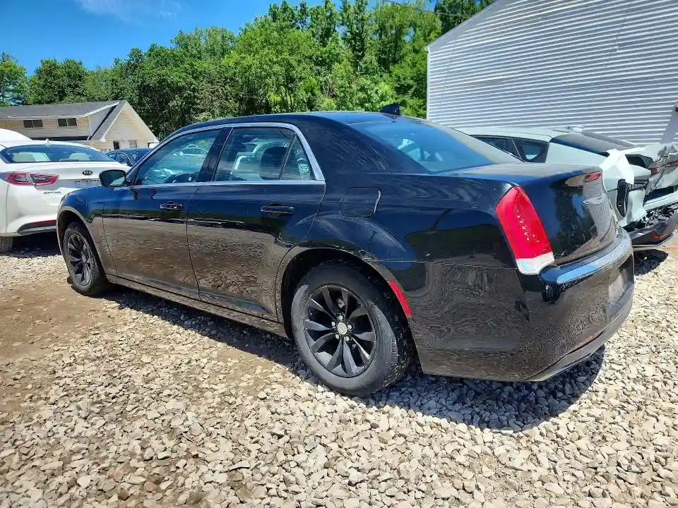 2C3CCAAG0FH882317 2015 CHRYSLER 300-1