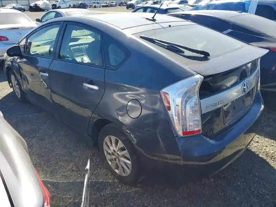 JTDKN3DPXF3074598 2015 TOYOTA PRIUS-1