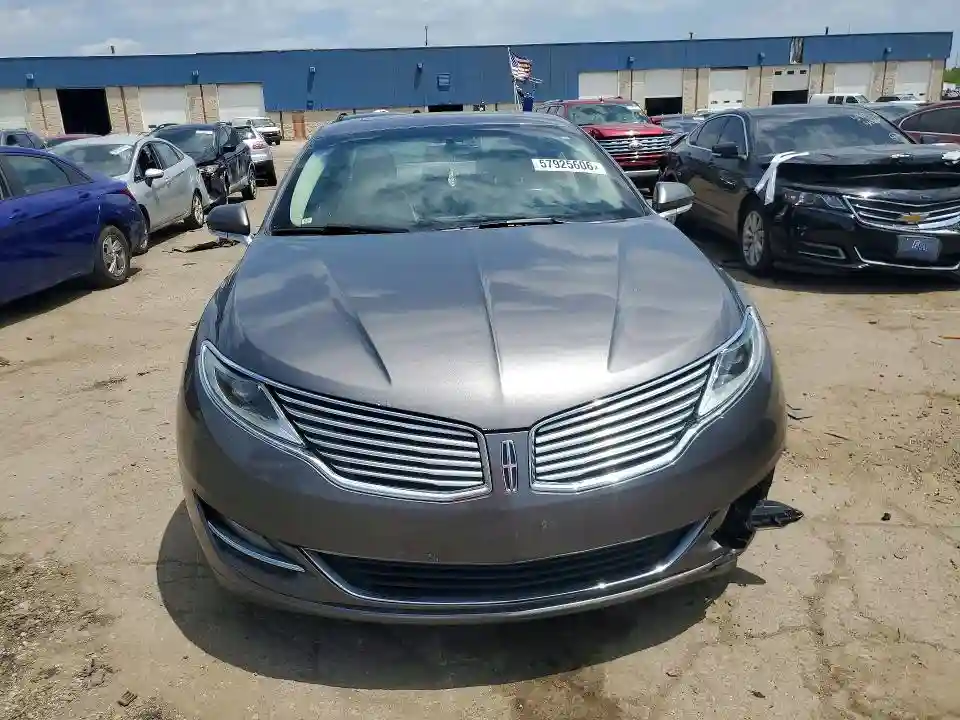 3LN6L2G96ER802881 2014 LINCOLN MKZ-4