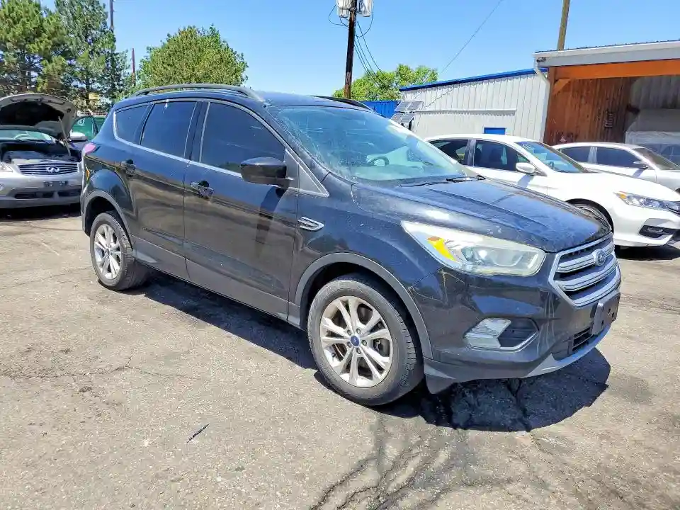 1FMCU9GD1HUC03798 2017 FORD ESCAPE-3
