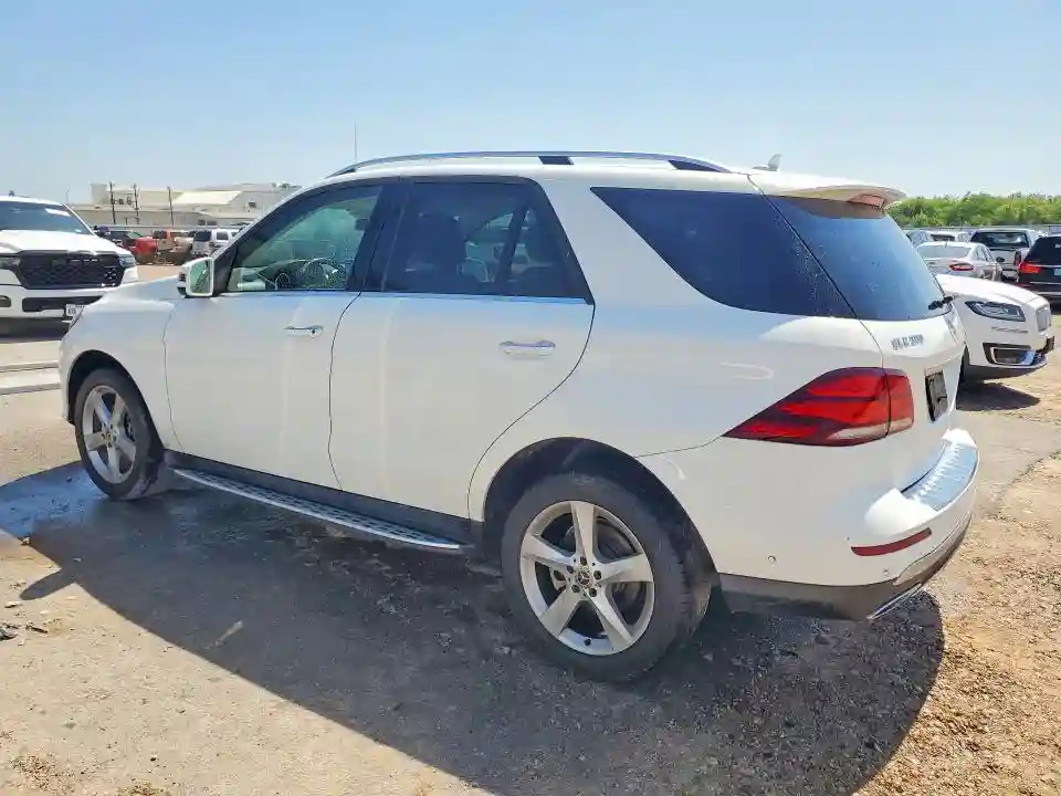 4JGDA5JB0JB039796 2018 MERCEDES-BENZ GLE-CLASS-1