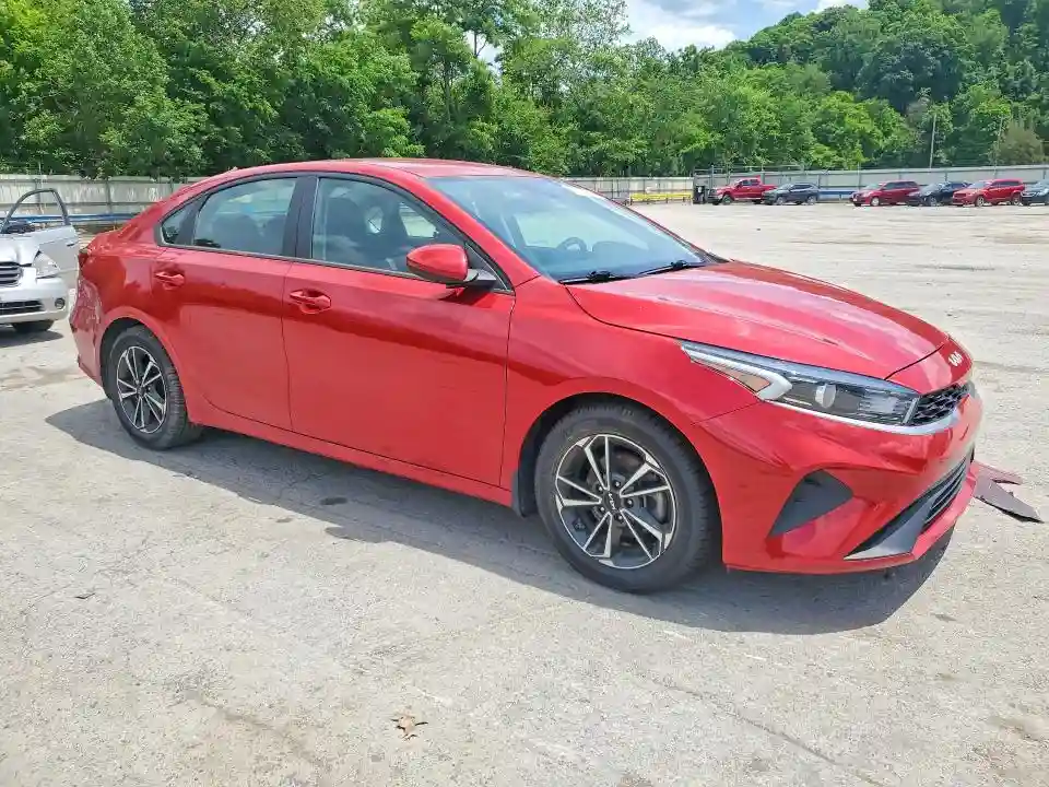 3KPF24AD7NE496040 2022 KIA FORTE LXS-3